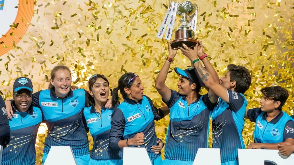 Women trophy