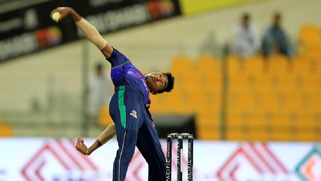 Kevin Koththigoda Bowling