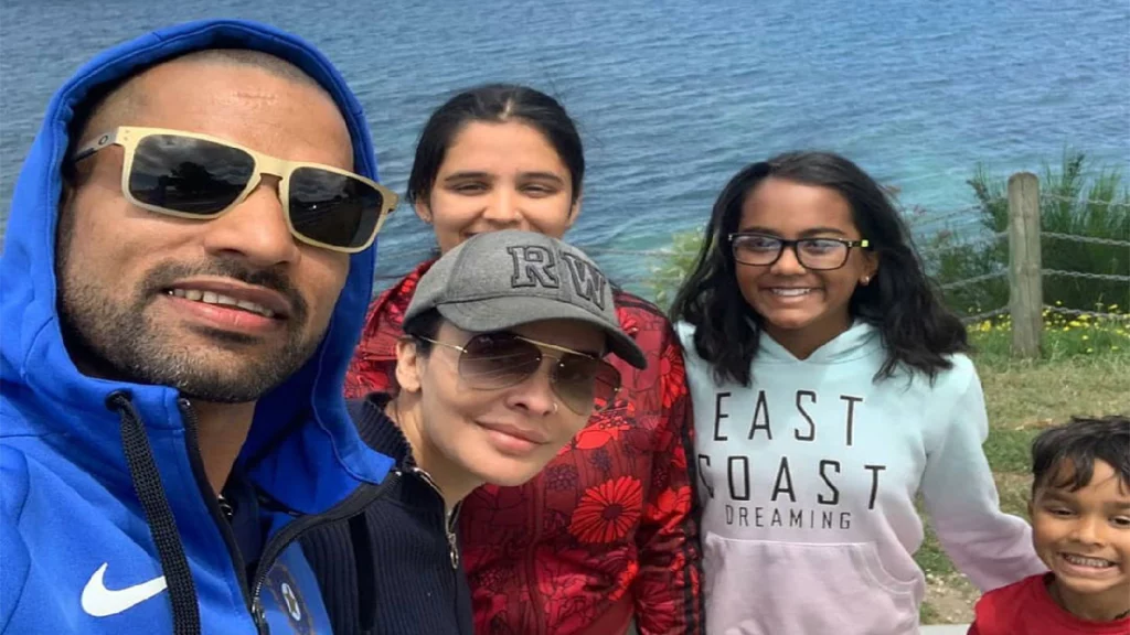 Shikhar Dhawan Family photo