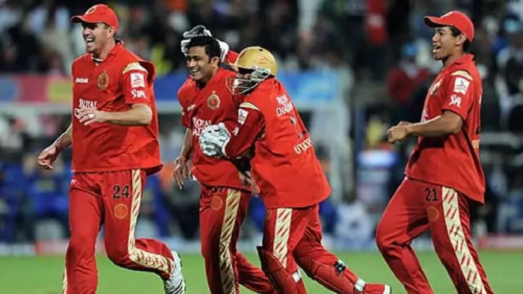 RCB ANil Kumble 5 wickets