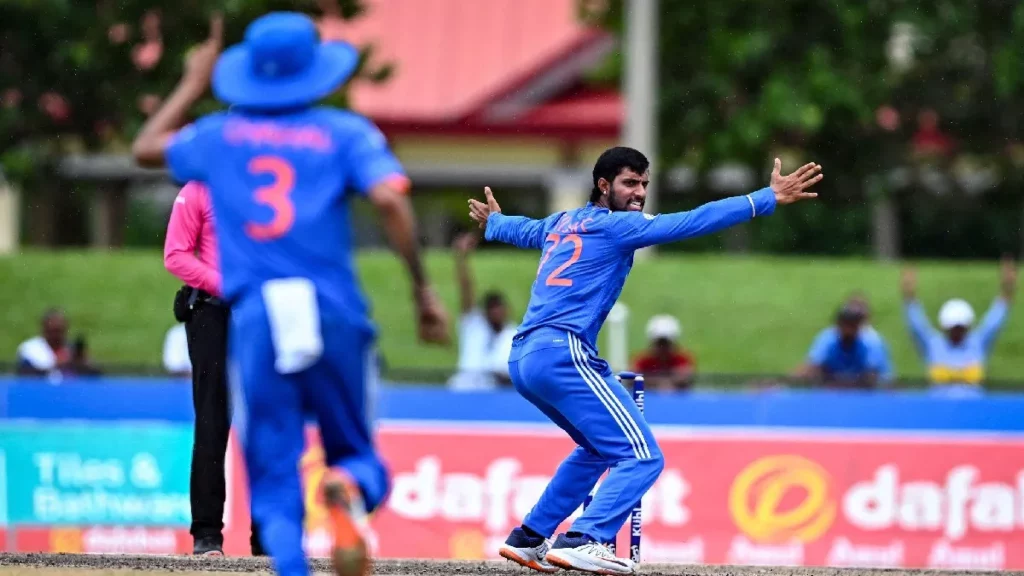 Tilak Varma Bowling