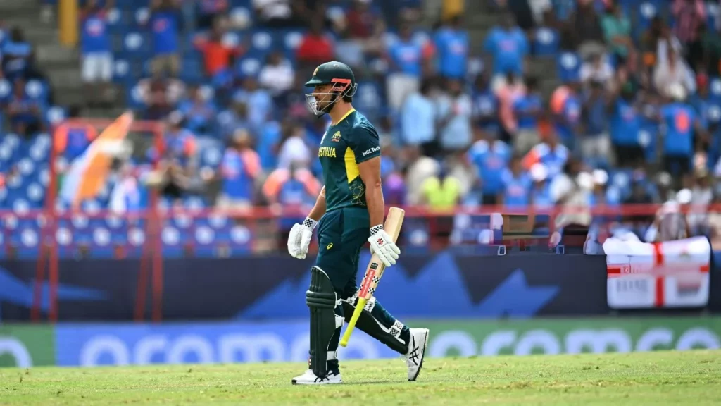 Hardik Pandya take Marcus Stoinis Catch