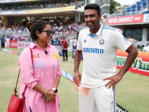 Ashwin and Family Teases Each Other at Chepauk